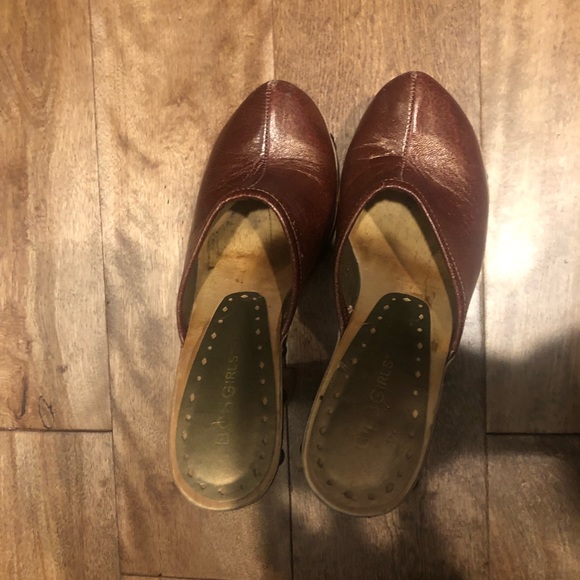 BCBG mules, great condition - Picture 2 of 3